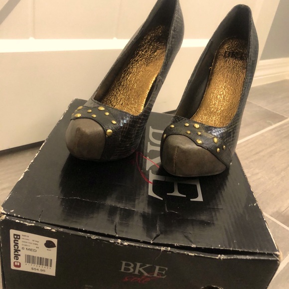 BKE Snakeskin platform pumps - Picture 4 of 6